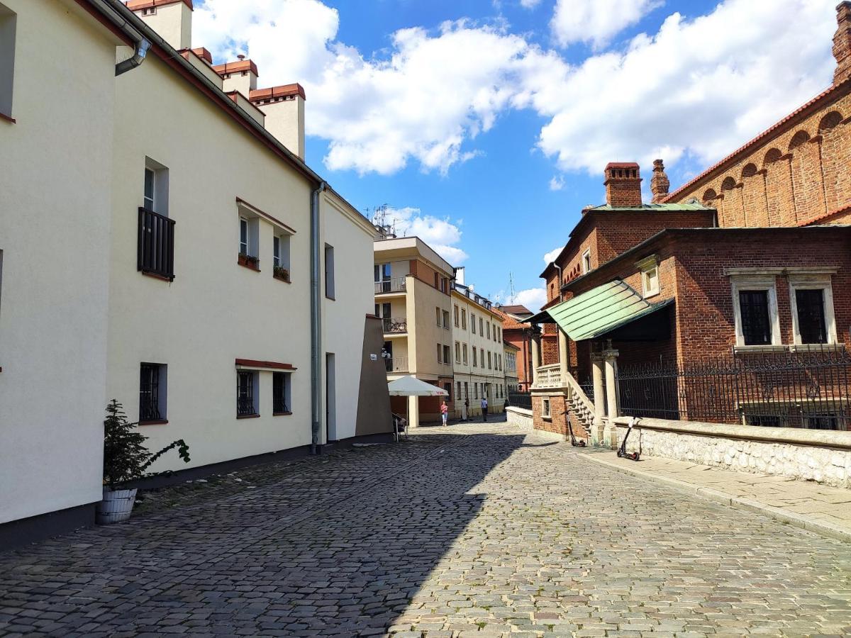 Krakow Jacuzzi Apartment Exterior photo