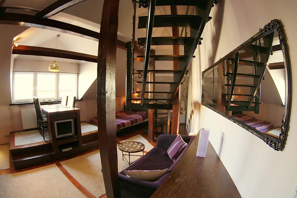 Krakow Jacuzzi Apartment Room photo
